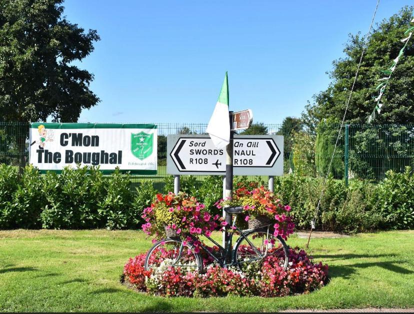 Modern Homestay 15 Minutes To Dublin Airport Ballyboughal Extérieur photo